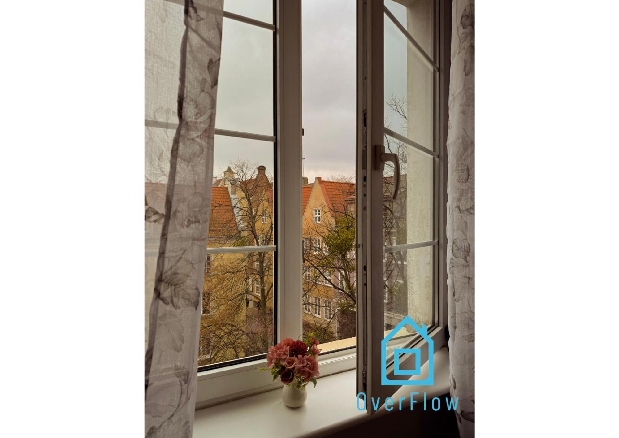 Homestay Paris Old Town *