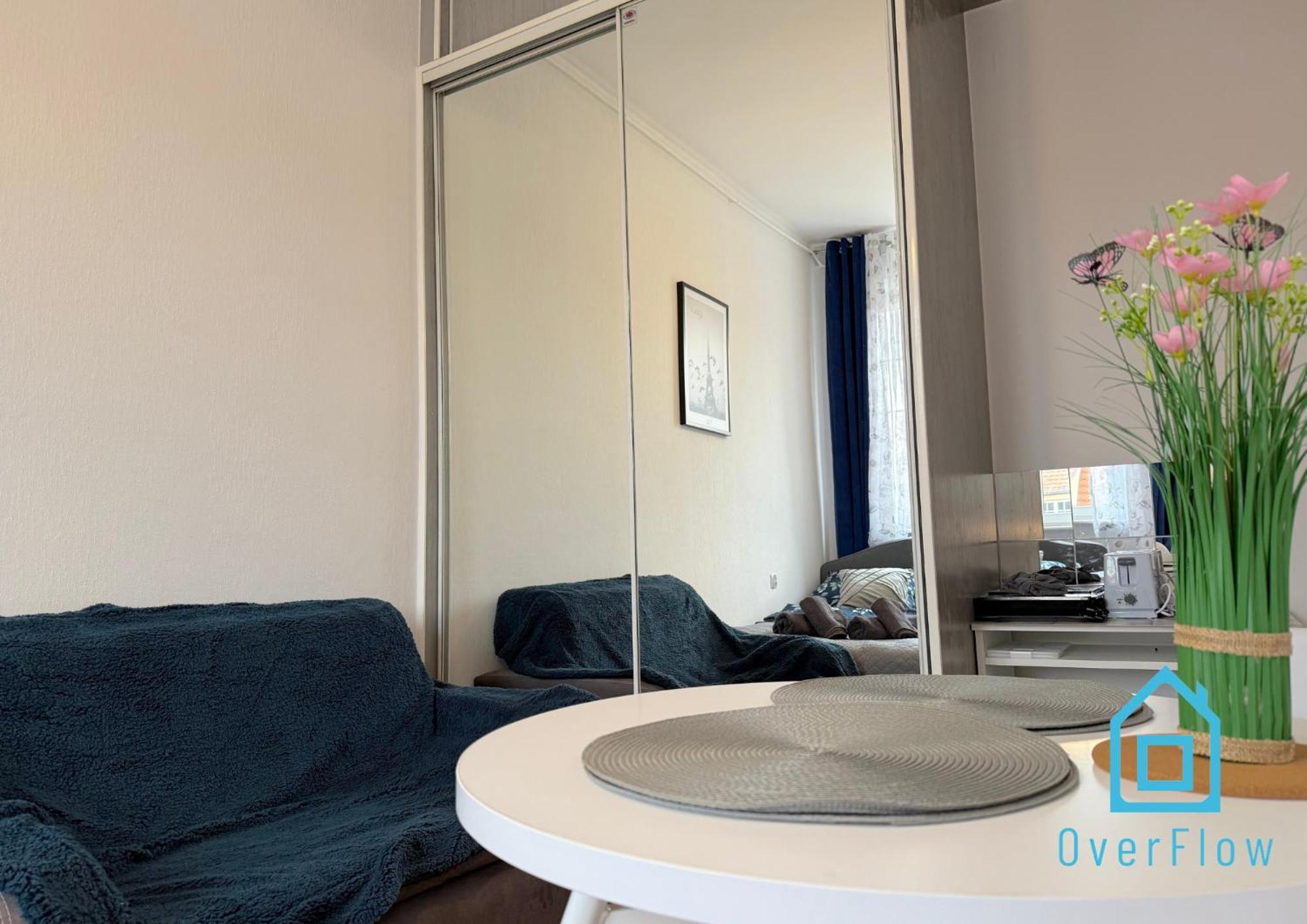 Paris Old Town Homestay *